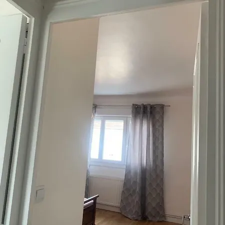 Belle Maison A Louer Нант