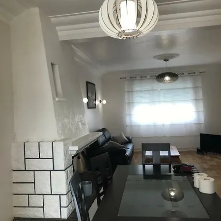 Belle Maison A Louer * Нант