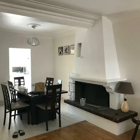 Belle Maison A Louer Гостевой дом