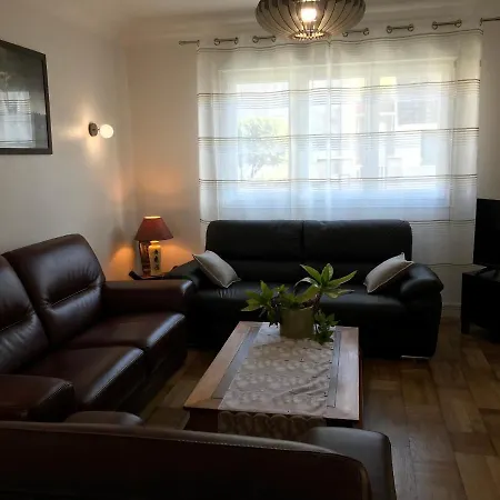 Belle Maison A Louer Гостевой дом Нант